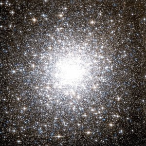 Messier_2_Hubble_WikiSky