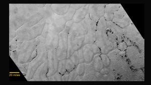 La superficie de Plutón. Crédito: NASA/JHUAPL/SWRI
