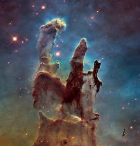 Una imagen de alta resolución de los Pilares de la Creación, tomada en 2.014. Crédito: NASA, ESA, and the Hubble Heritage Team (STScI/AURA) 