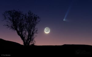 El cometa PanSTARRS y la luna creciente. Crédito:  Yuri Beletsky (Las Campanas Observatory, Carnegie Institution)