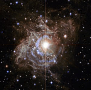 La estrella RS Puppis es una variable Cefeida. Crédito: NASA / Hubble