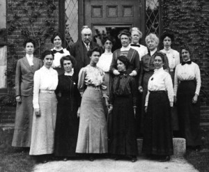Las mujeres conocidas como "las computadoras de Harvard" en el año 1.913. Crédito: Harvard-Smithsonian Center for Astrophysics