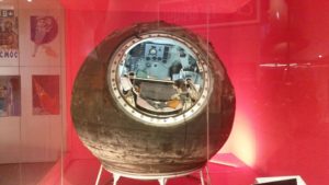 La cápsula de la nave Vostok 6 en el Museo de Ciencia de Londres. Crédito: Wikipedia Commons/Andrew Grey 