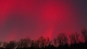 Es muy posible que las auroras boreales que se llegaron a ver en la Península tuvieran un aspecto similar a ésta. Crédito: Tobias Billings / NASA