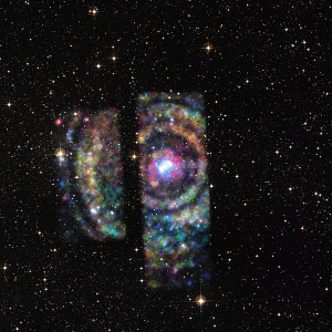 Circinus X-1 es un sistema binario que contiene una estrella de neutrones. En esta imagen, se puede ver los anillos de luz de rayos X emitidos por la estrella, rodeando al sistema.