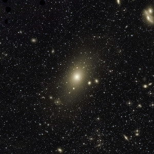 La galaxia elíptica M87. Crédito: Chris Mihos (Case Western Reserve University)/ESO
