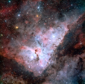 Esta es la Nebulosa de la Quilla, en la que también se encuentra una de las estrellas más luminosas conocidas: Eta Carinae. Crédito: ESO