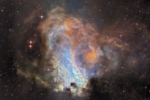A falta de una cuarta dimensión que poder mostrar, esta es la Nebulosa Omega, también catalogada como Messier 17. Crédito: Ignacio de la Cueva Torregrosa