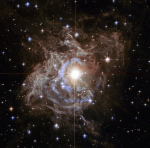RS Pupppis, una de las estrellas variables Cefeidas más brillantes de la Vía Láctea. Crédito: Hubble/NASA