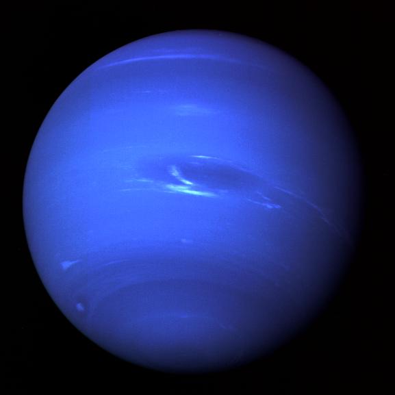 El planeta gigante alrededor de la enana blanca sería similar a Neptuno.