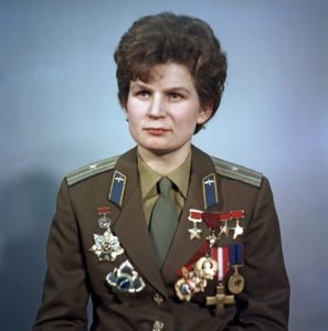Valentina Tereshkova, piloto y cosmonauta, primrea cosmonta, Héroina de la URSS. Crédito: RIA Novosti/Alexander Mokletsov