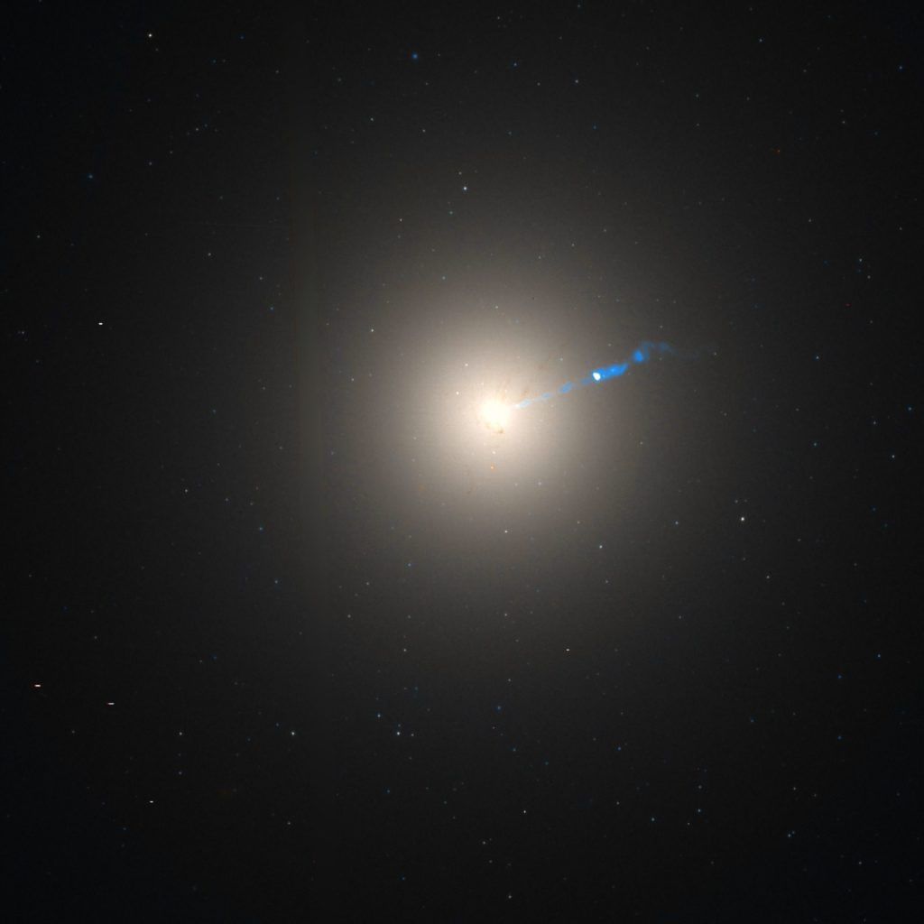 Messier 87, la galaxia en la que se ha obtenido la primera foto de un agujero negro