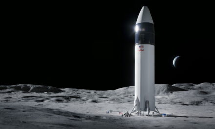 SpaceX podría enviar astronautas a la Luna antes de 2024